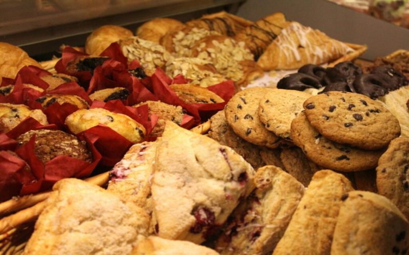 The different types of cookies and snakes.